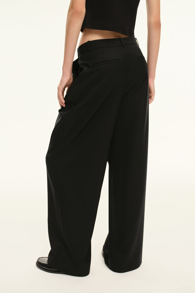 Wide trousers with tucks (Base route), black