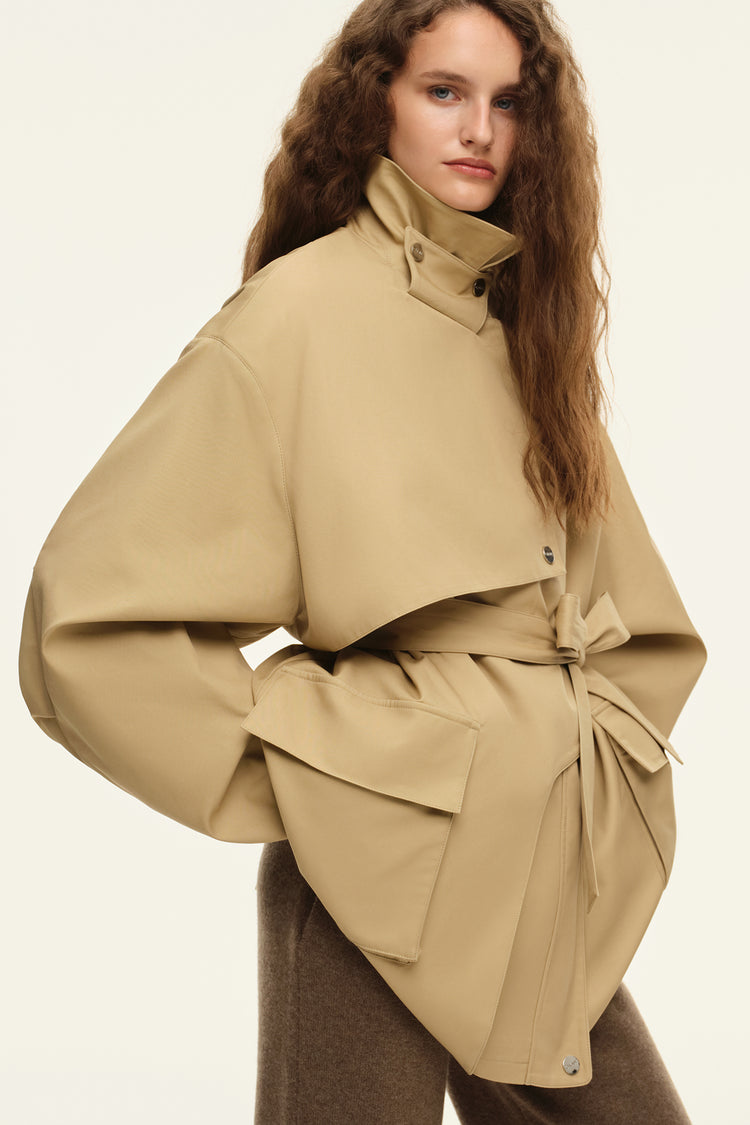 Cropped trench coat (((The Love Letter))), beige