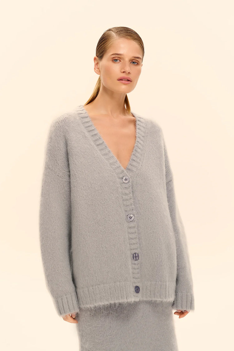 Cardigan ((Gentle personality)), grey