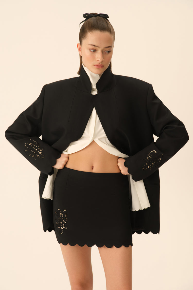 Skirt with richelieu (Romantic CEO), black