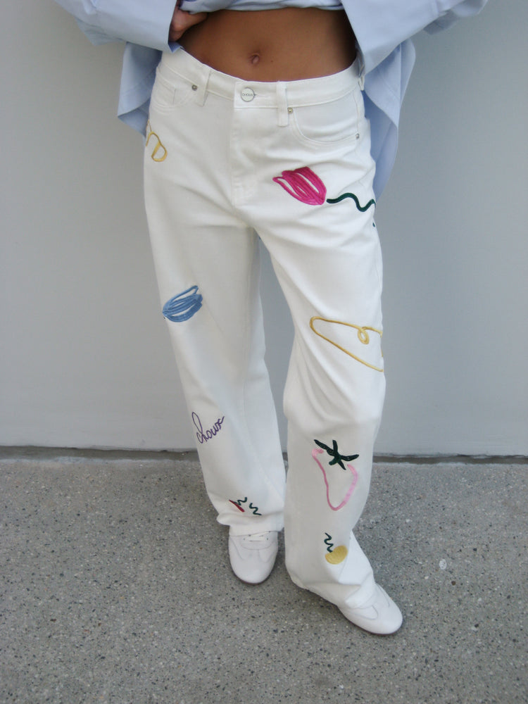 Embroidered jeans (Brunch Basket), milky white