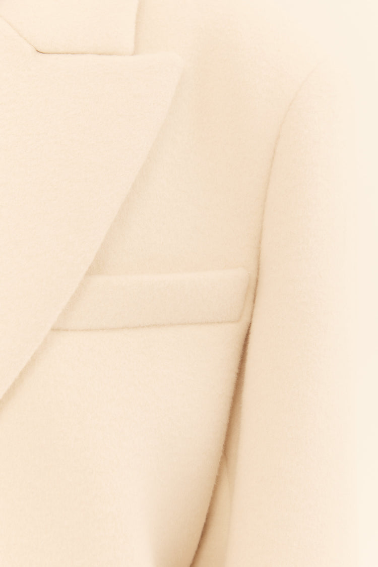 (((Classy))) oversized coat, milky white